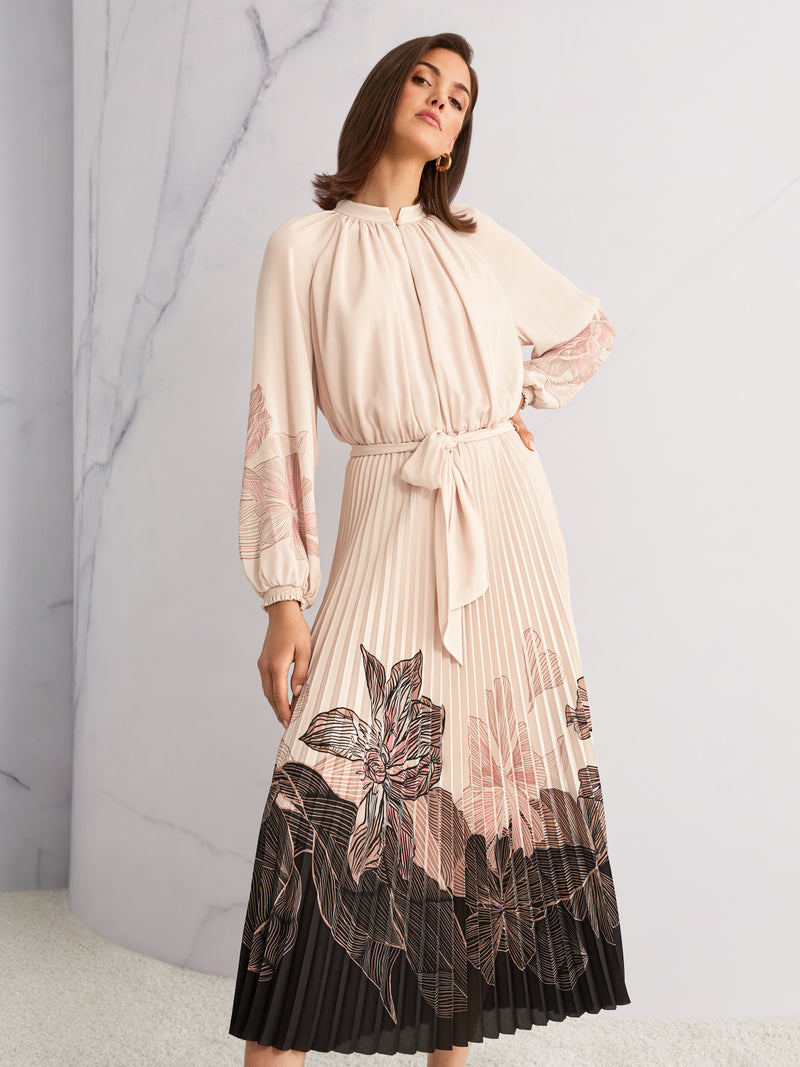 Vestido plissado com estampado floral
