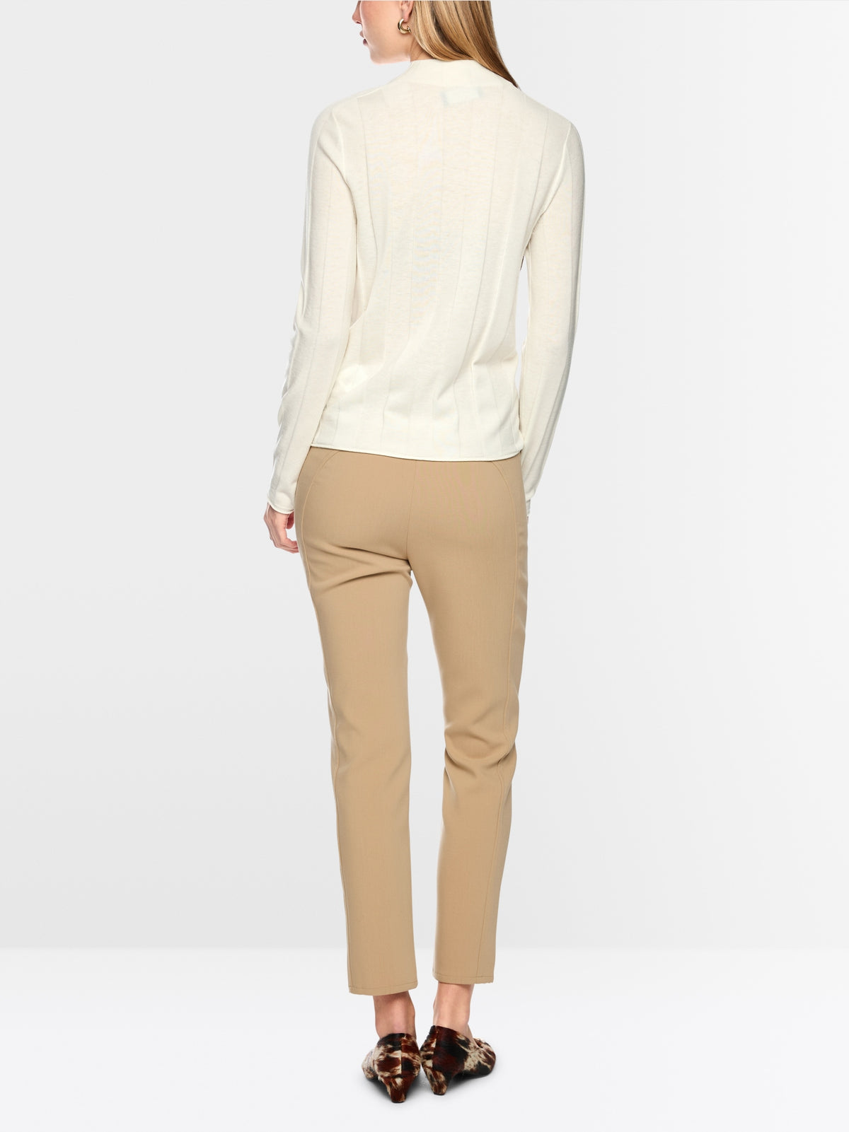 Camisola com meia gola