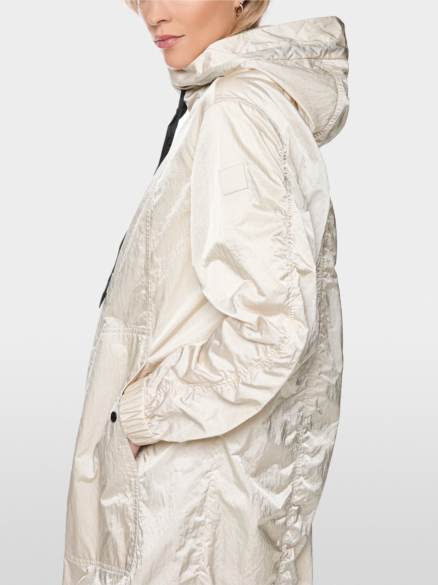 Parka em tecido brilhante