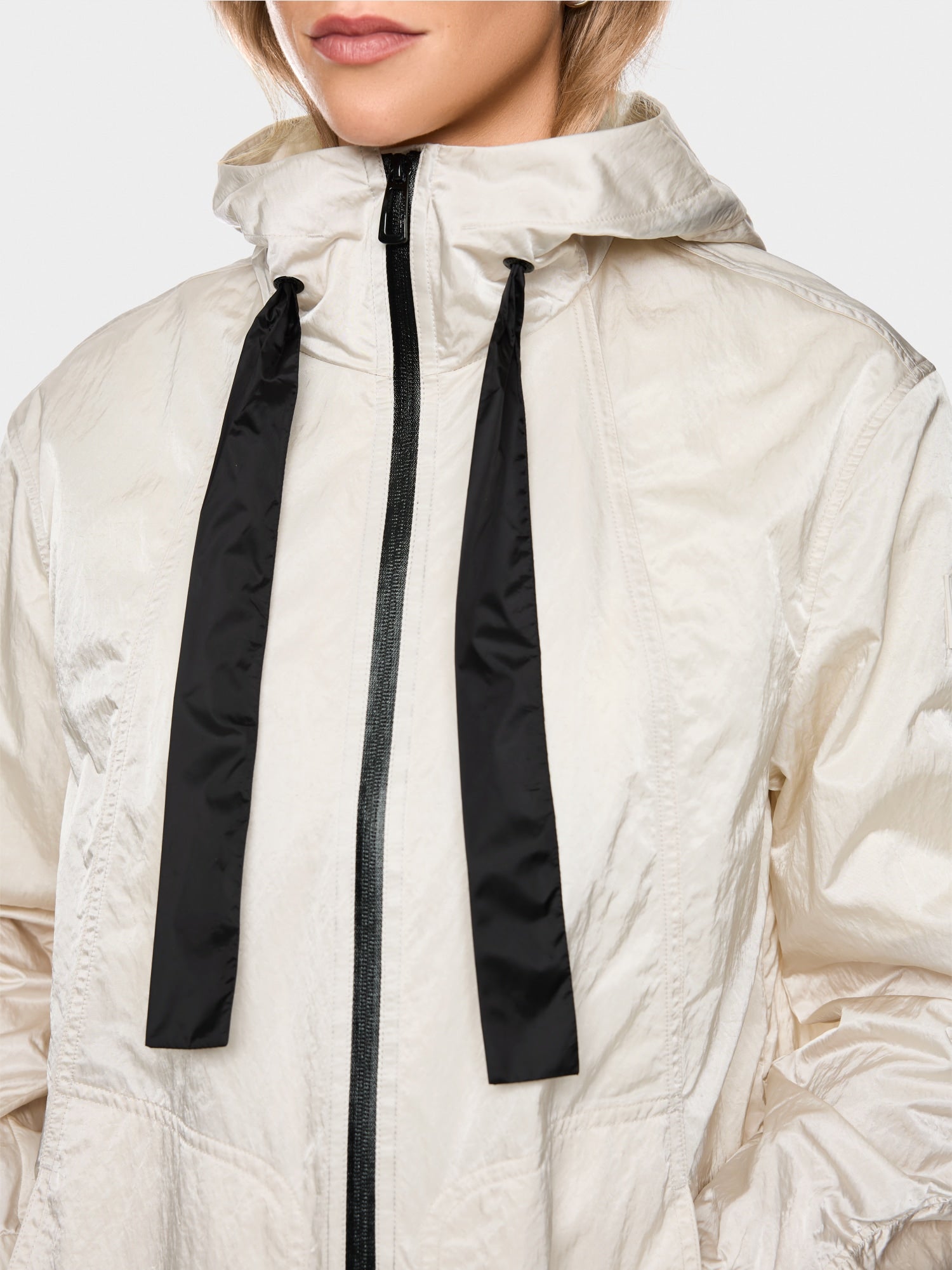Parka em tecido brilhante