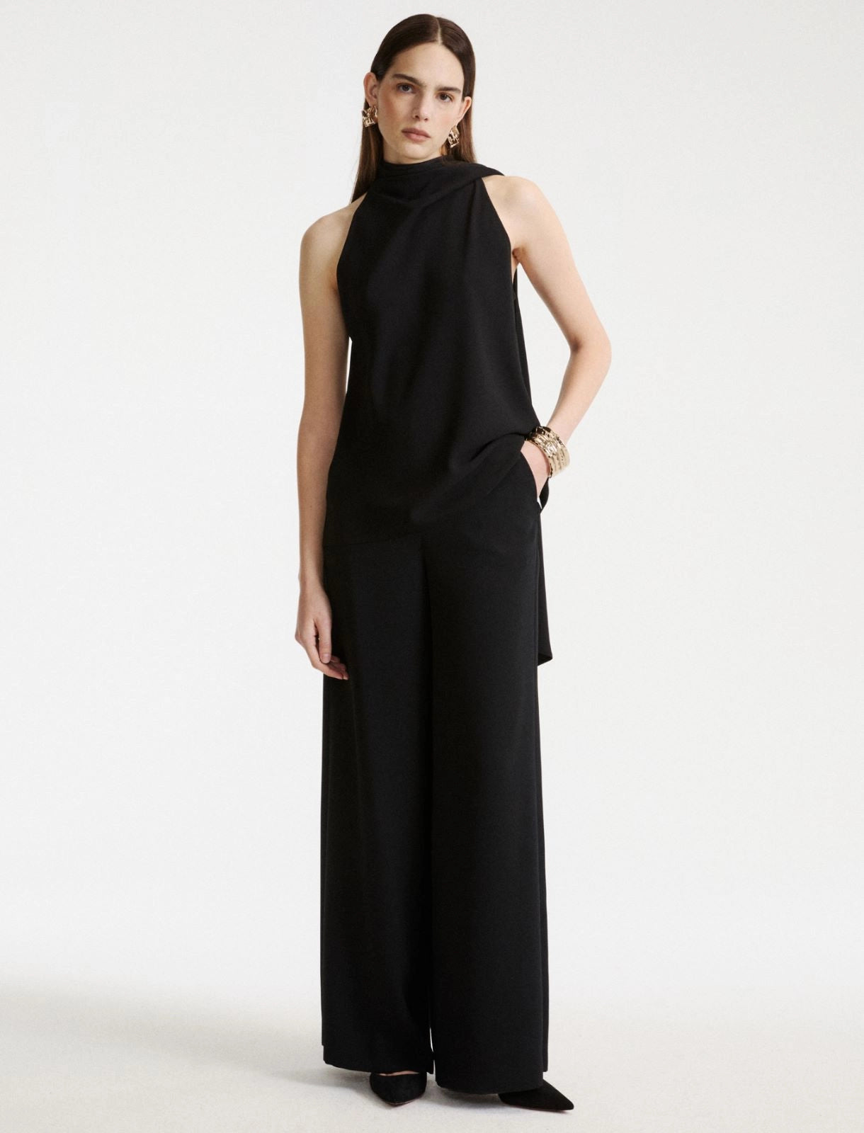 Top em crepe acetinado