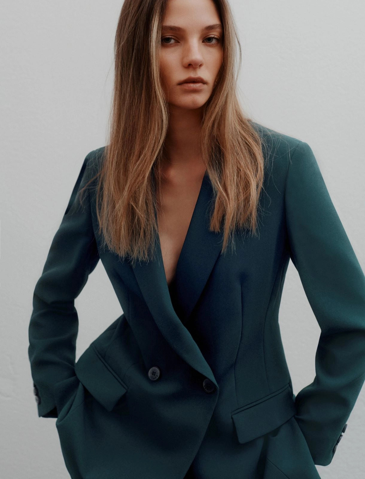 Blazer em crepe acetinado