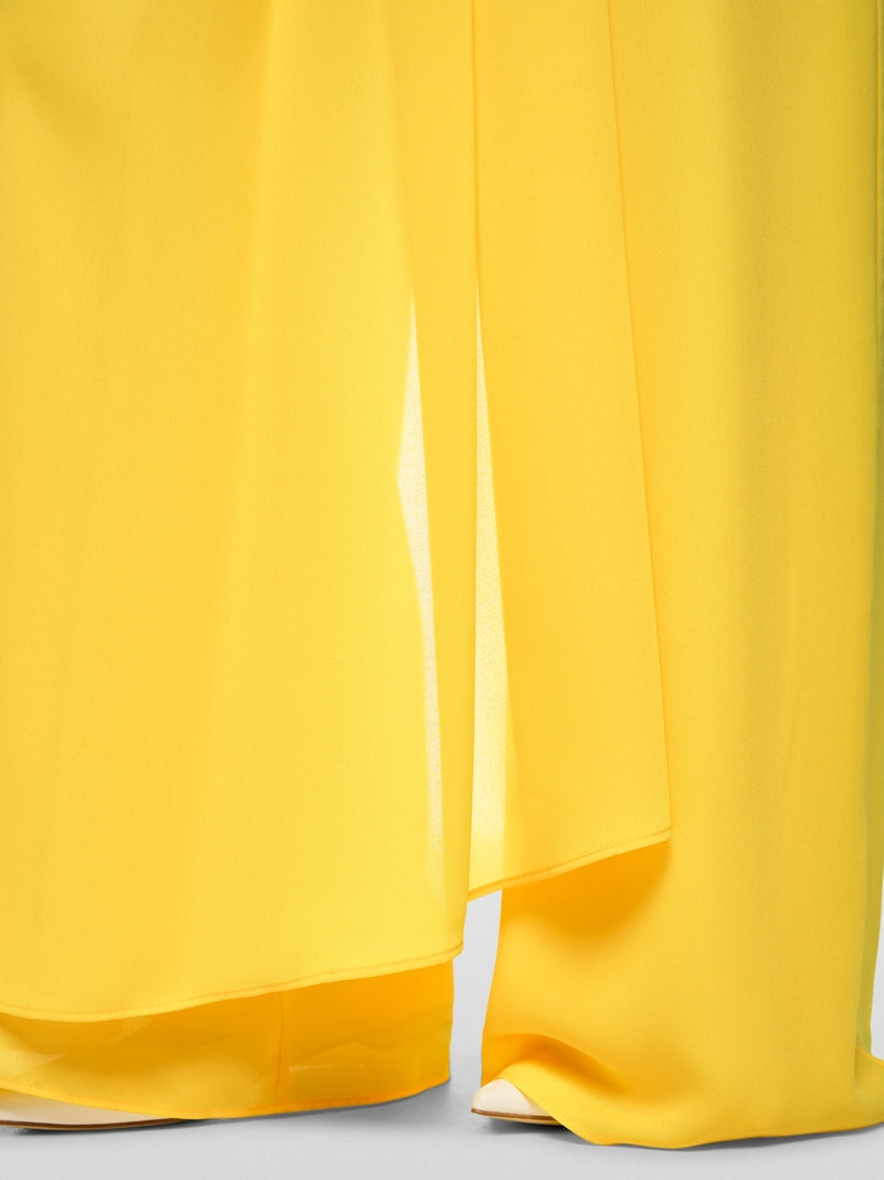 VIBRANT YELLOW