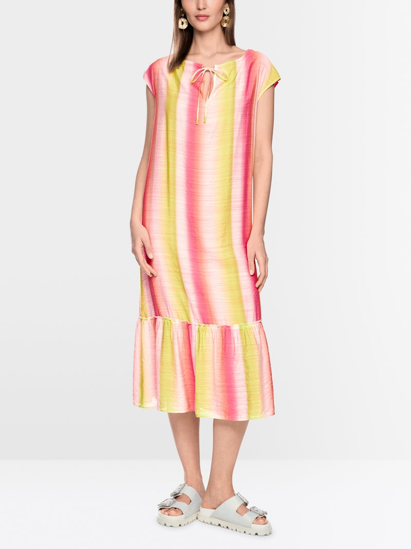 Vestido às riscas degradê