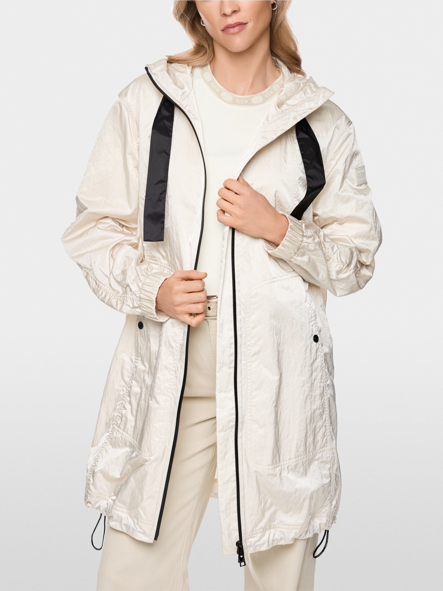 Parka em tecido brilhante