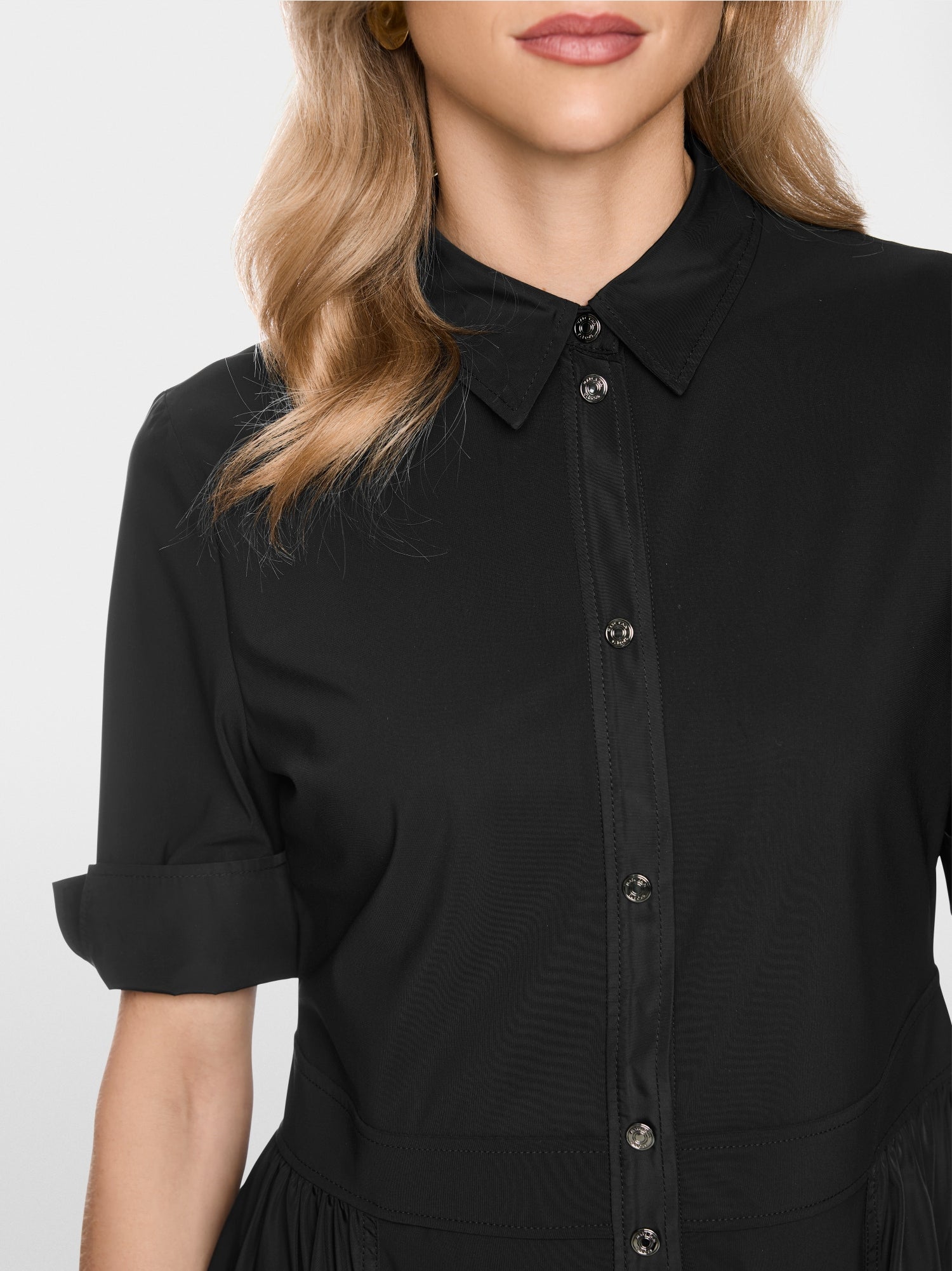 Vestido camiseiro elástico