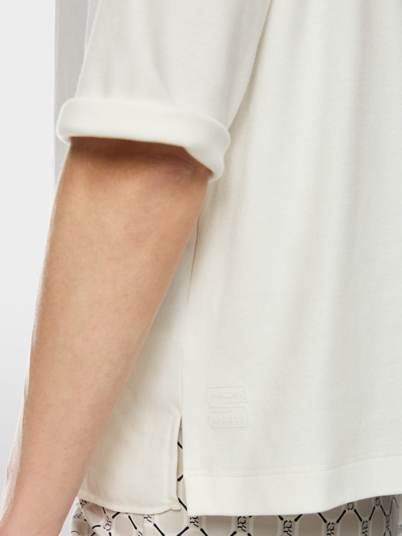 OFF-WHITE