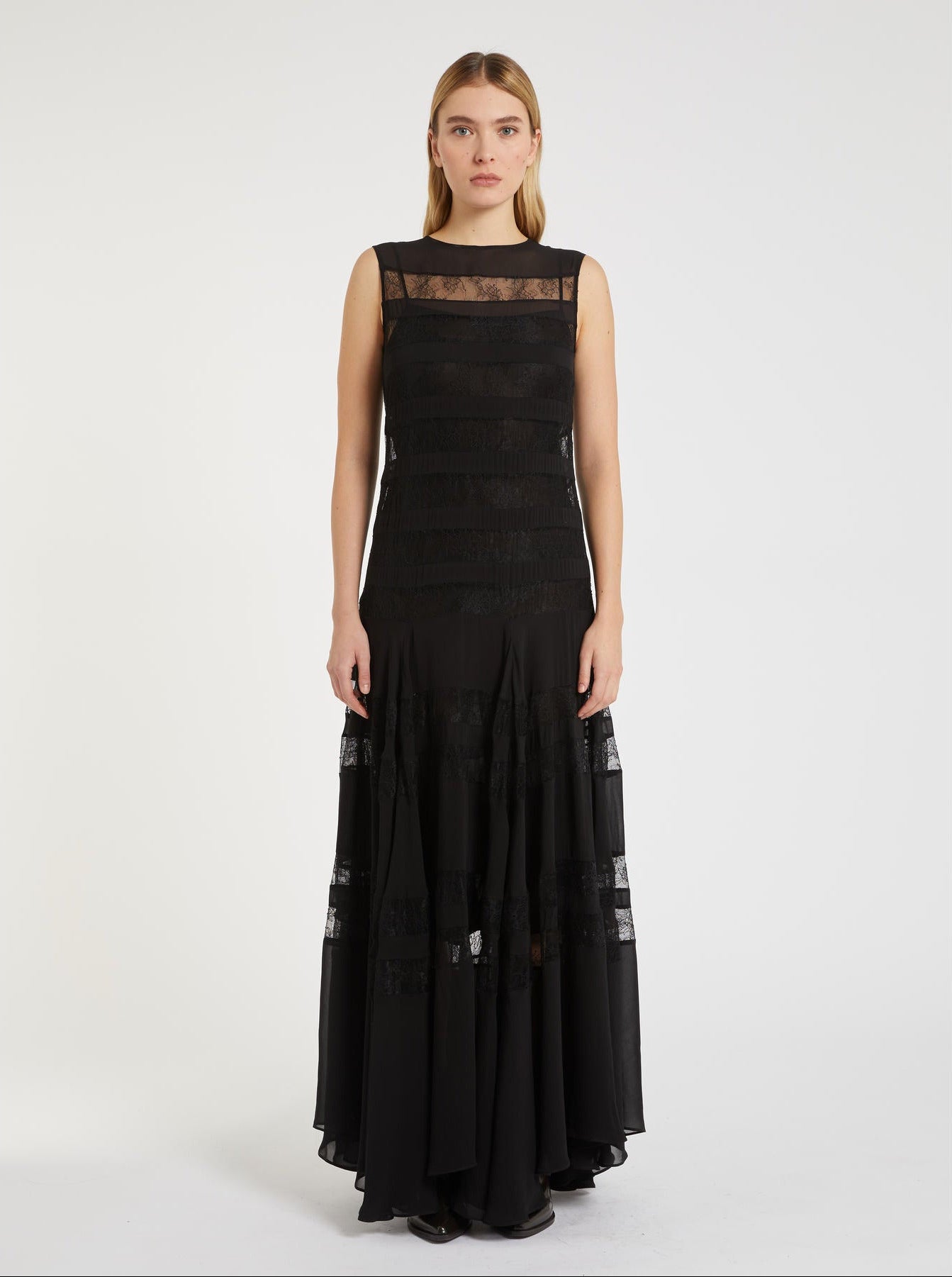 Robe en dentelle