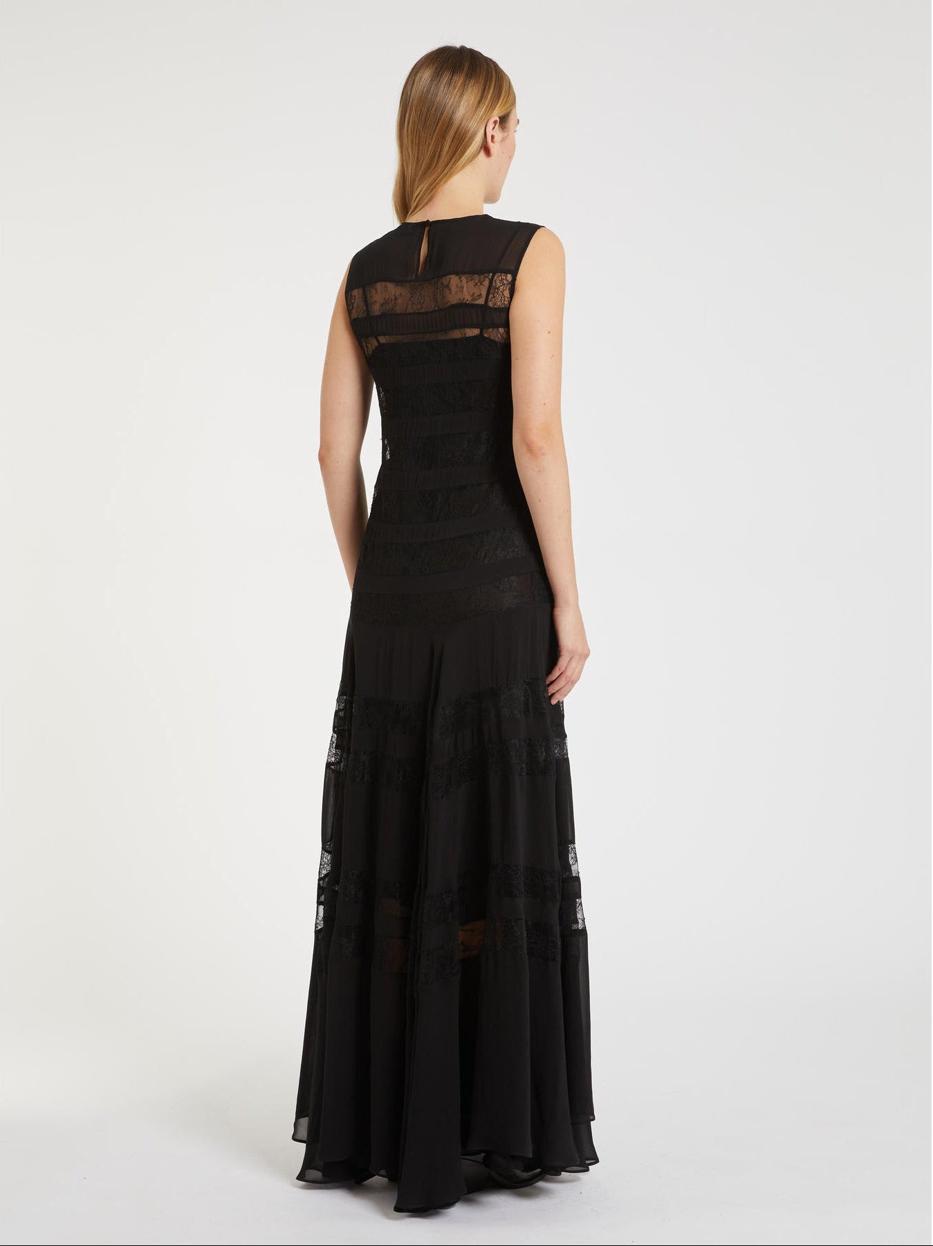 Robe en dentelle