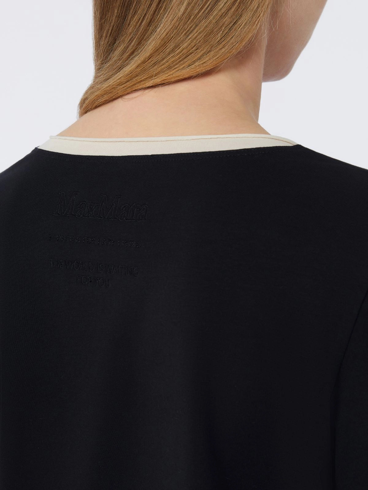 Camisola básica em algodão