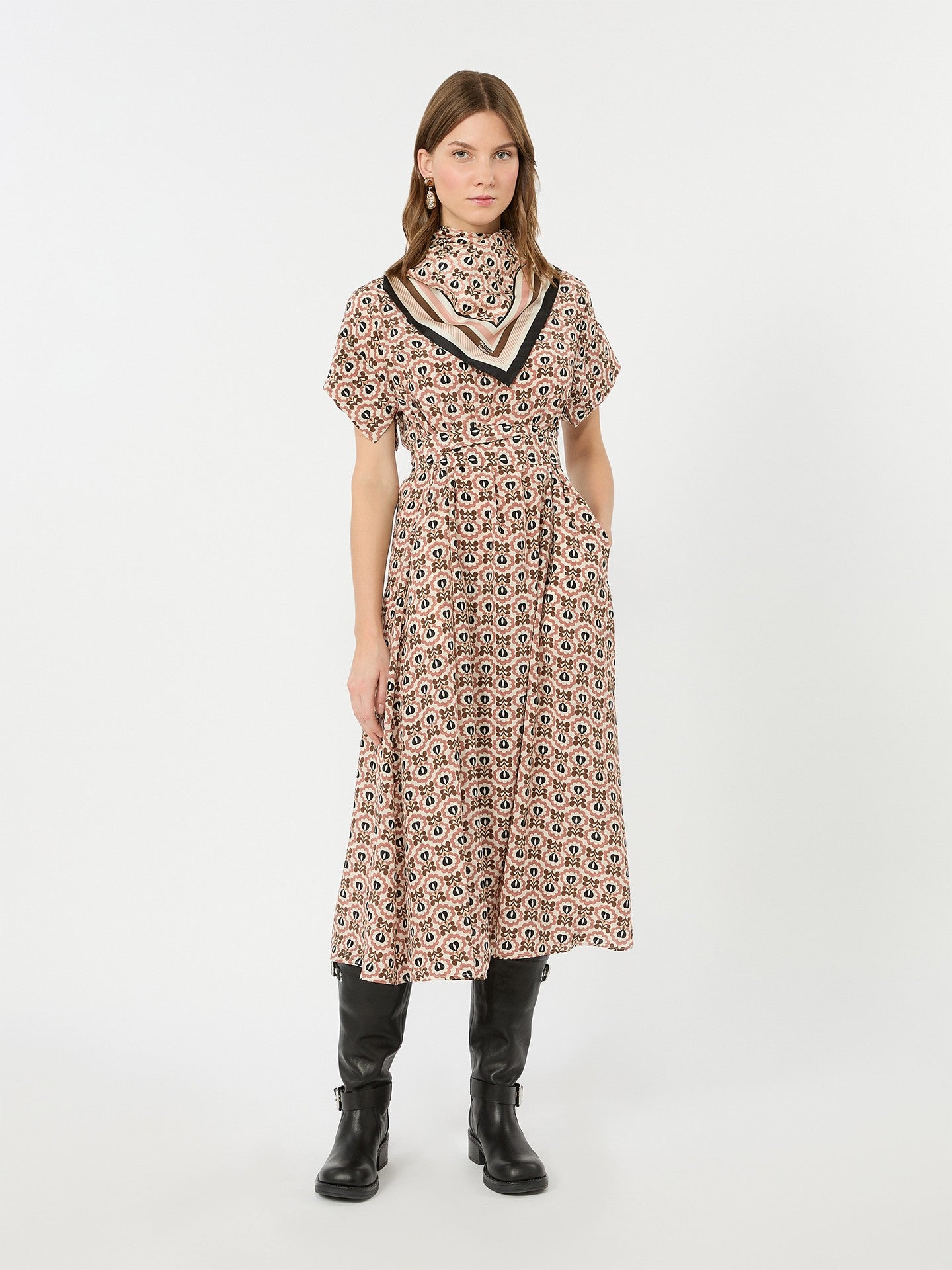 Vestido em pura seda estampado